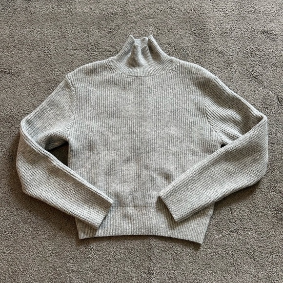 H&M TWO PIECE SET - Picture 4 of 7